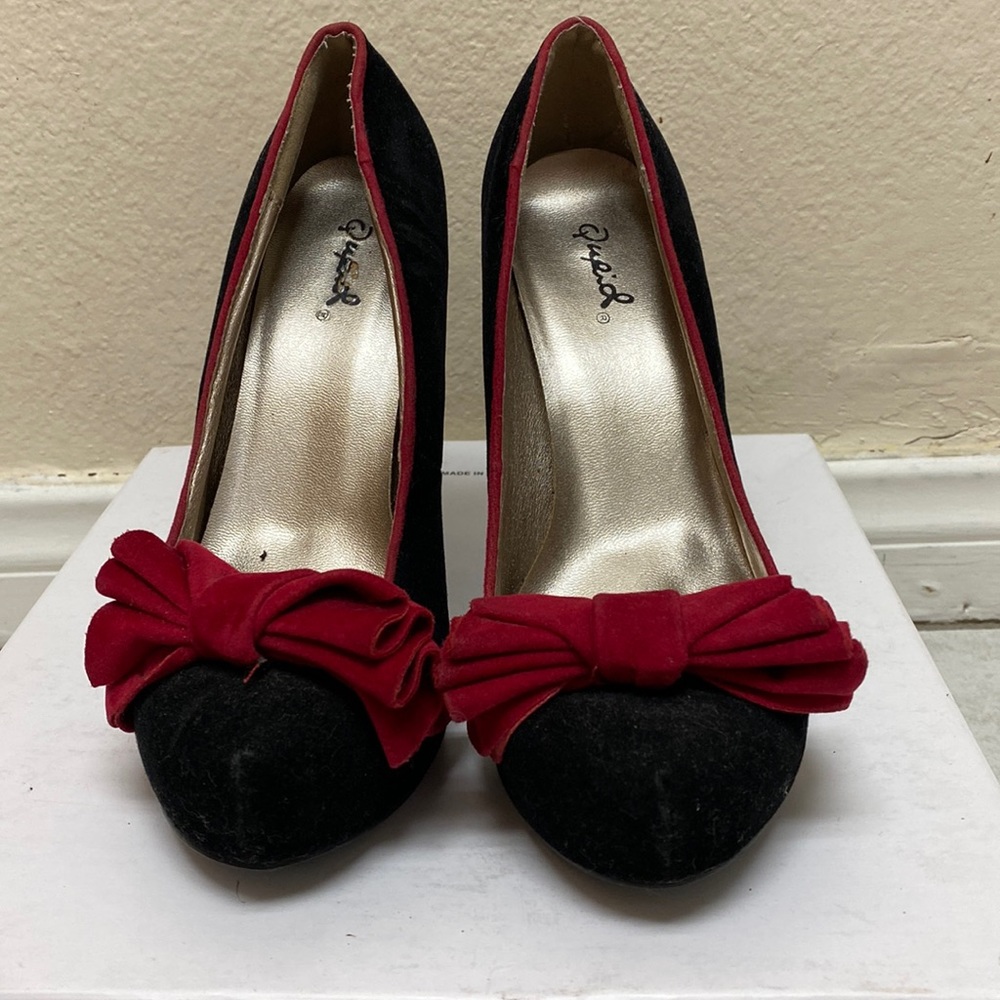 Cupid high heels never been use size 6